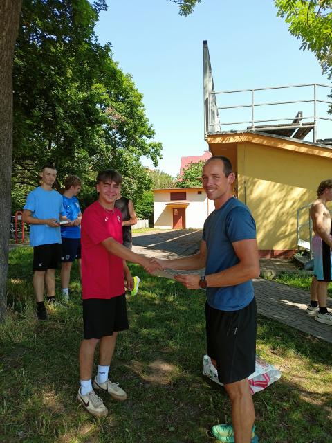 07.jpg