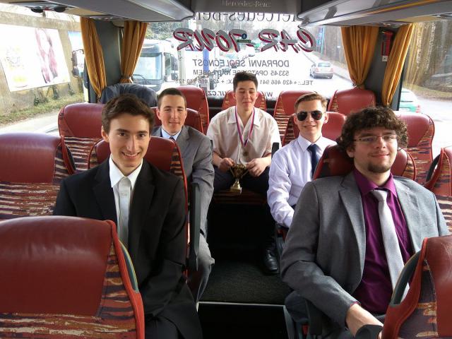 06.jpg