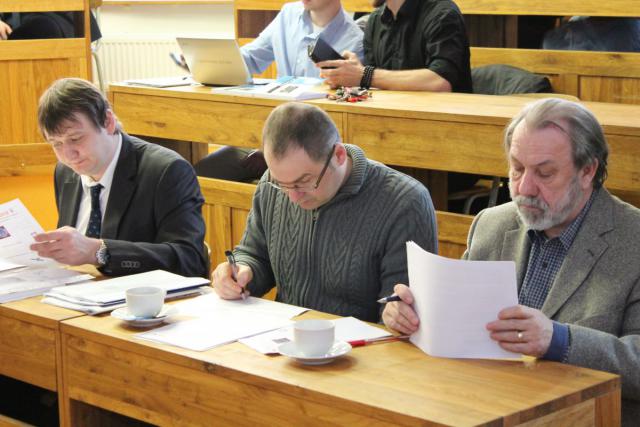 02.jpg