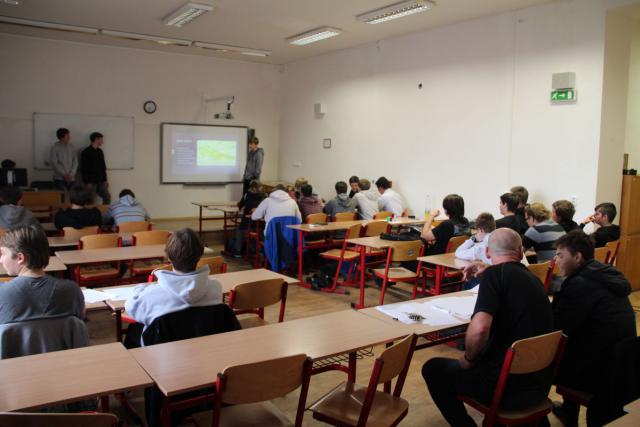 05.jpg