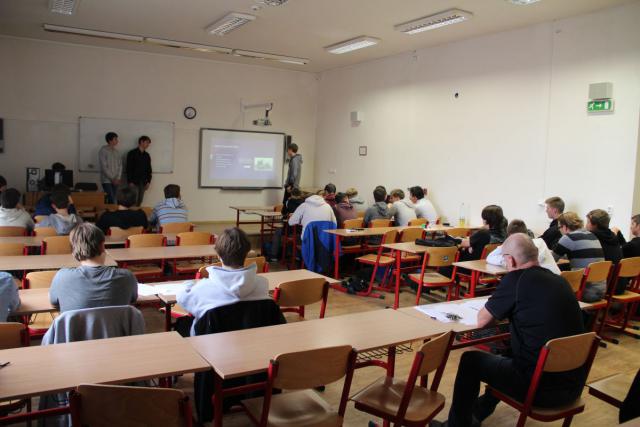08.jpg