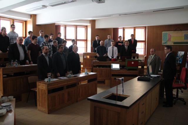 02.jpg