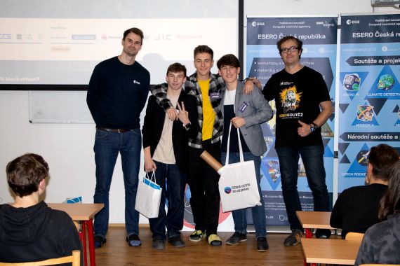 Soutěž AstroPi Hackathon 2024 Pardubice 1-2