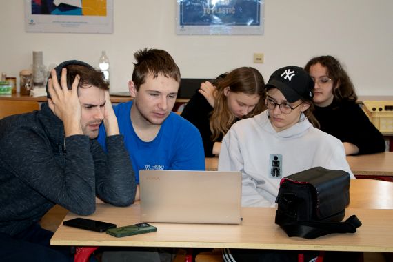 Soutěž AstroPi Hackathon 2024 Pardubice 3-2