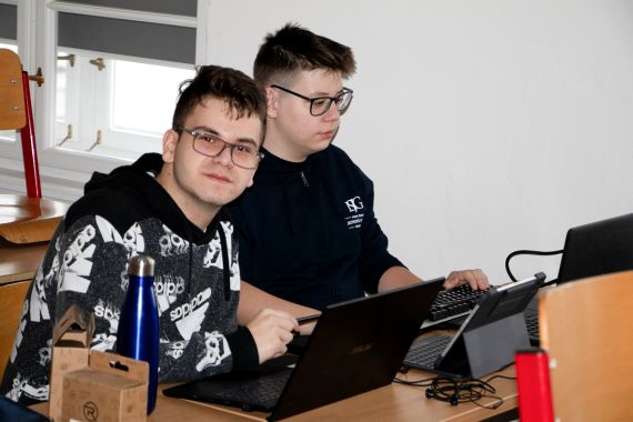Soutěž AstroPi Hackathon 2024 Pardubice 4-2