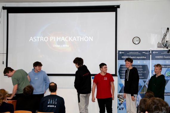 Soutěž AstroPi Hackathon 2024 Pardubice 6-4