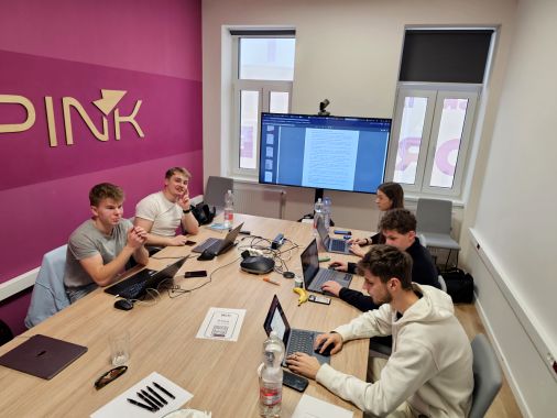 Úspěch našich žáků na soutěži Ideathon 2025 2-2