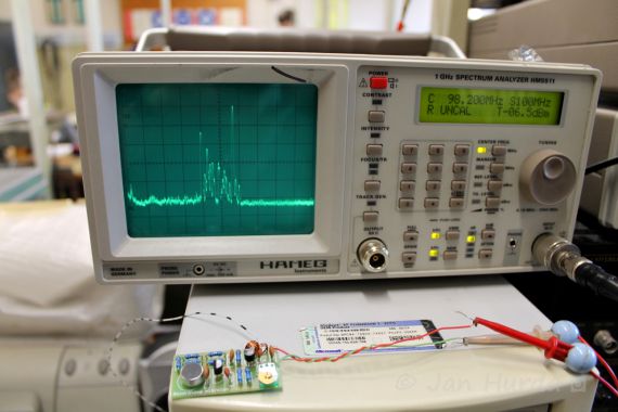 Praktická elektronika 2017 1-2