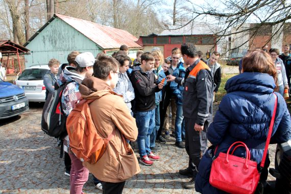 Praktické ukázky technologií pro vysoká napětí 3-3