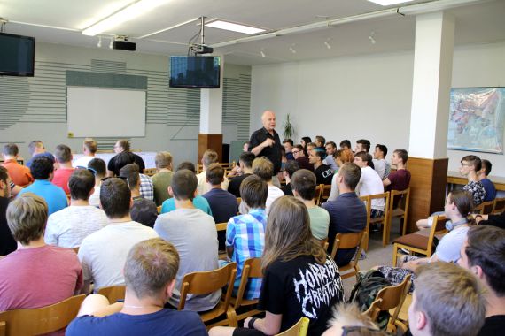 Profesní certifikáty čerstvým absolventům 3-1