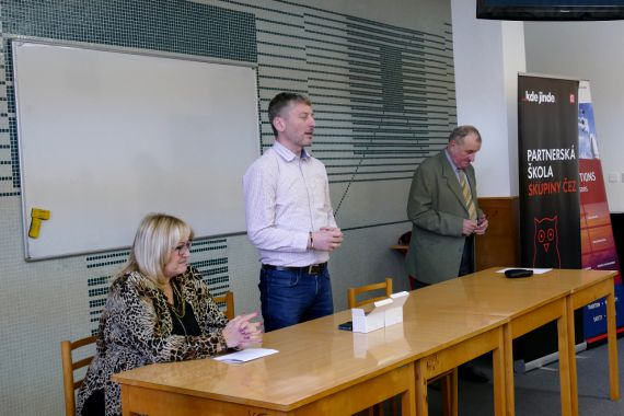 Praktická elektronika 2020 7-4