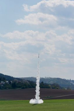 Vítězství týmu v národním finále CanSat 2-1