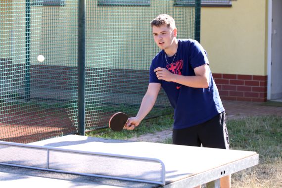 Sportovní den SPŠE 29. 6. 2023 ve venkovním areálu Sokola Pardubice 2-2